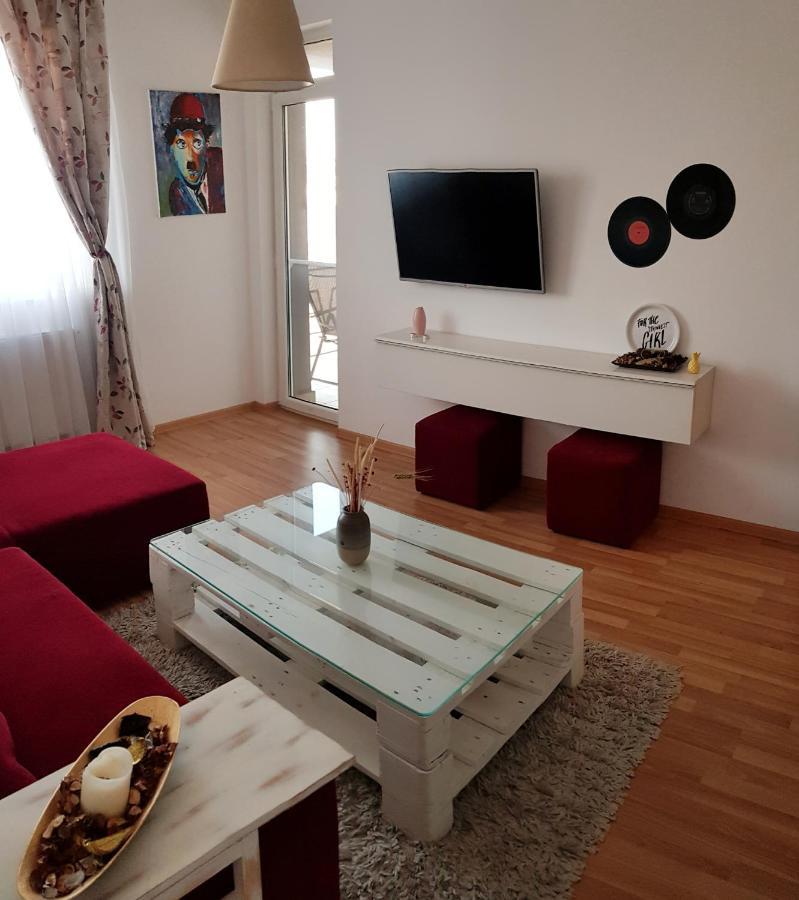 Popesti-Leordeni Cozy Apartament 3 Min To Subway 24H7 Check In מראה חיצוני תמונה